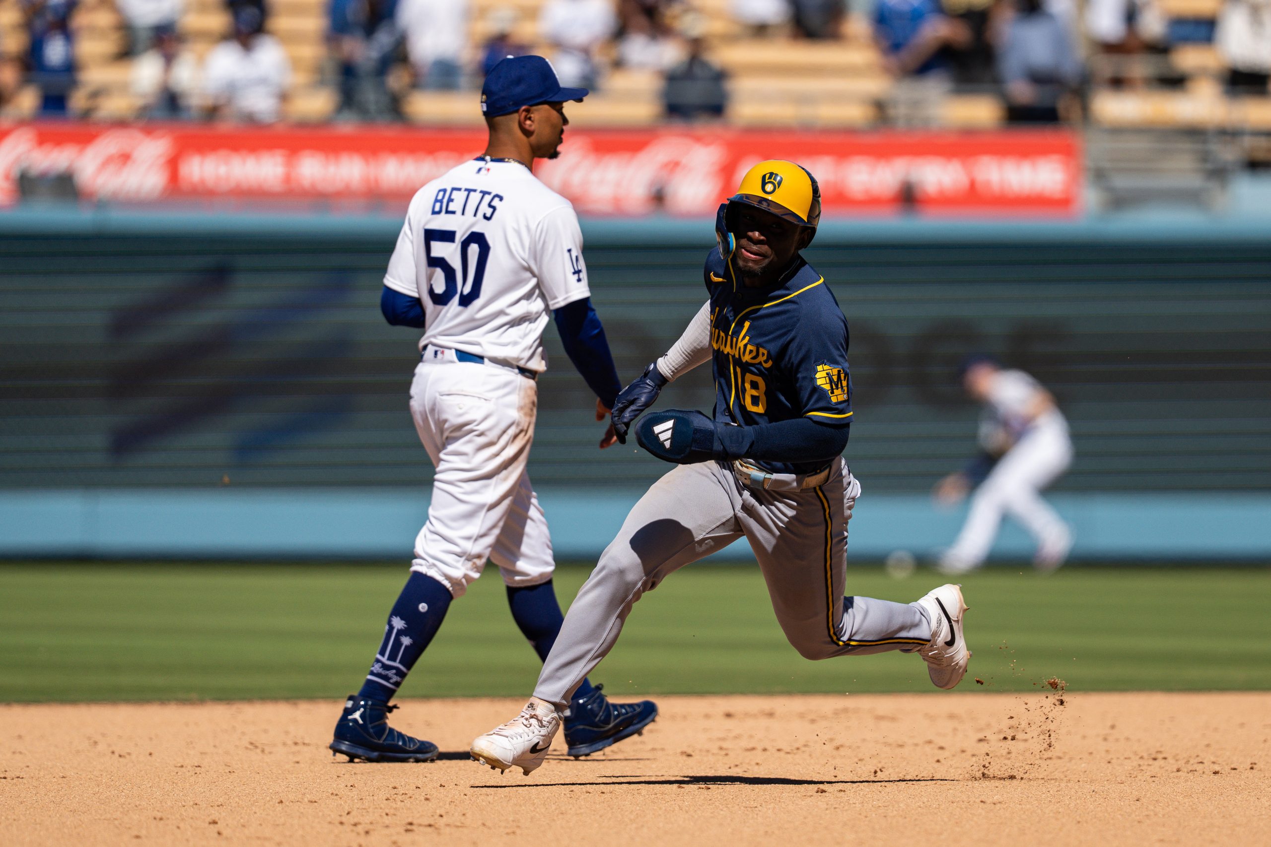 Dodgers vs Brewers NLCS Odds, Schedule & Pick to Win