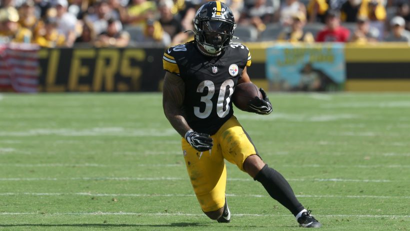 Jaylen Warren playing for the Pittsburgh Steelers in the 2026 NFL season.