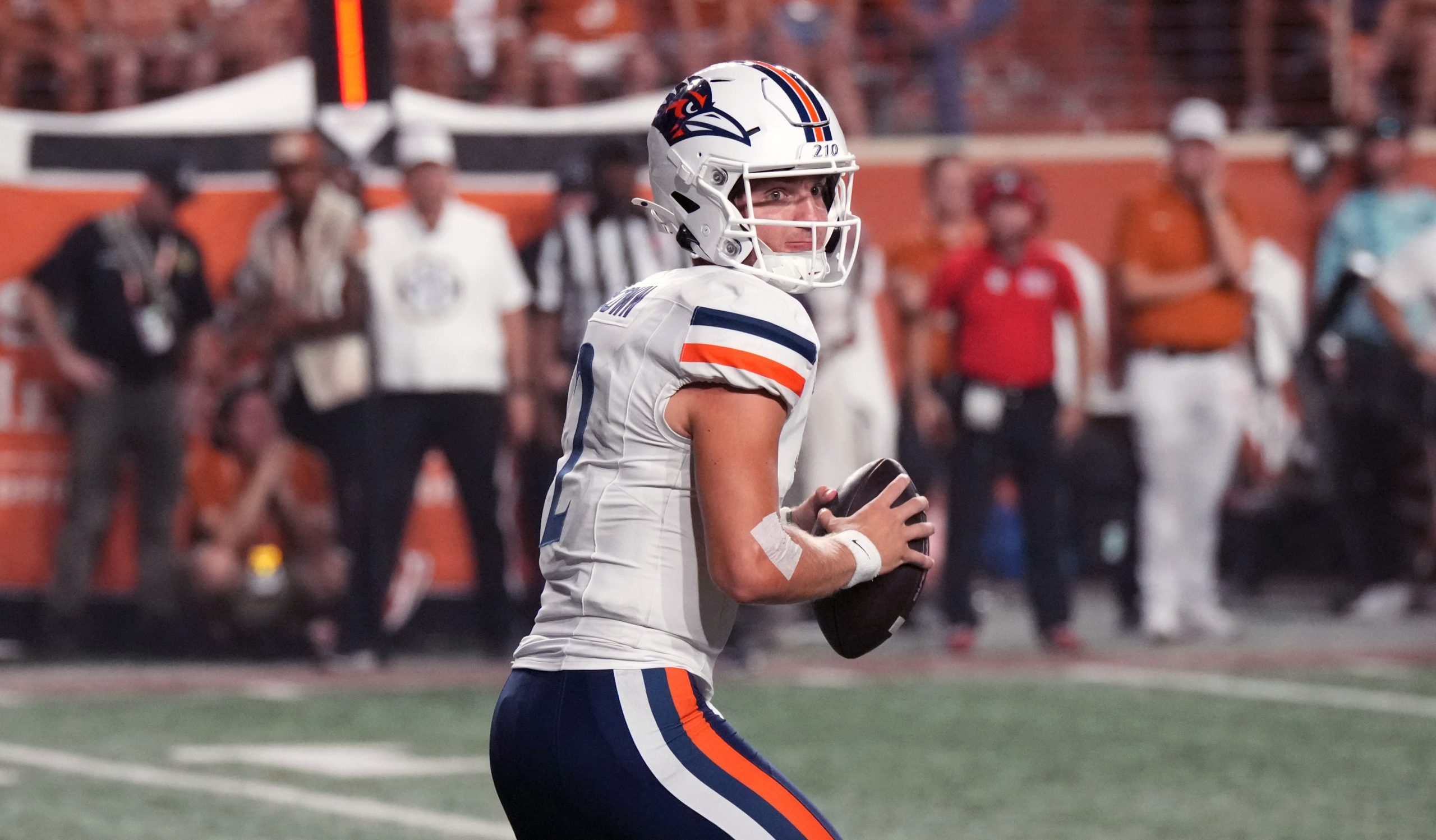 South Florida vs UTSA Prediction, Odds & Thursday CFB Picks (Oct. 8)