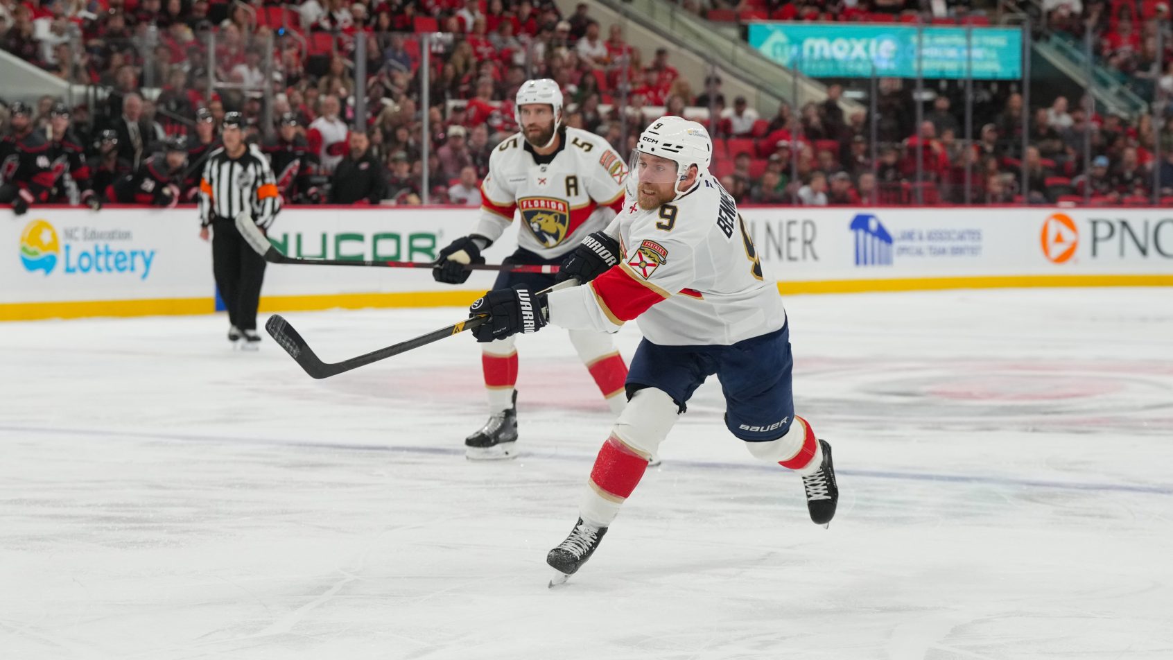 Sam Bennett shoots the puck.