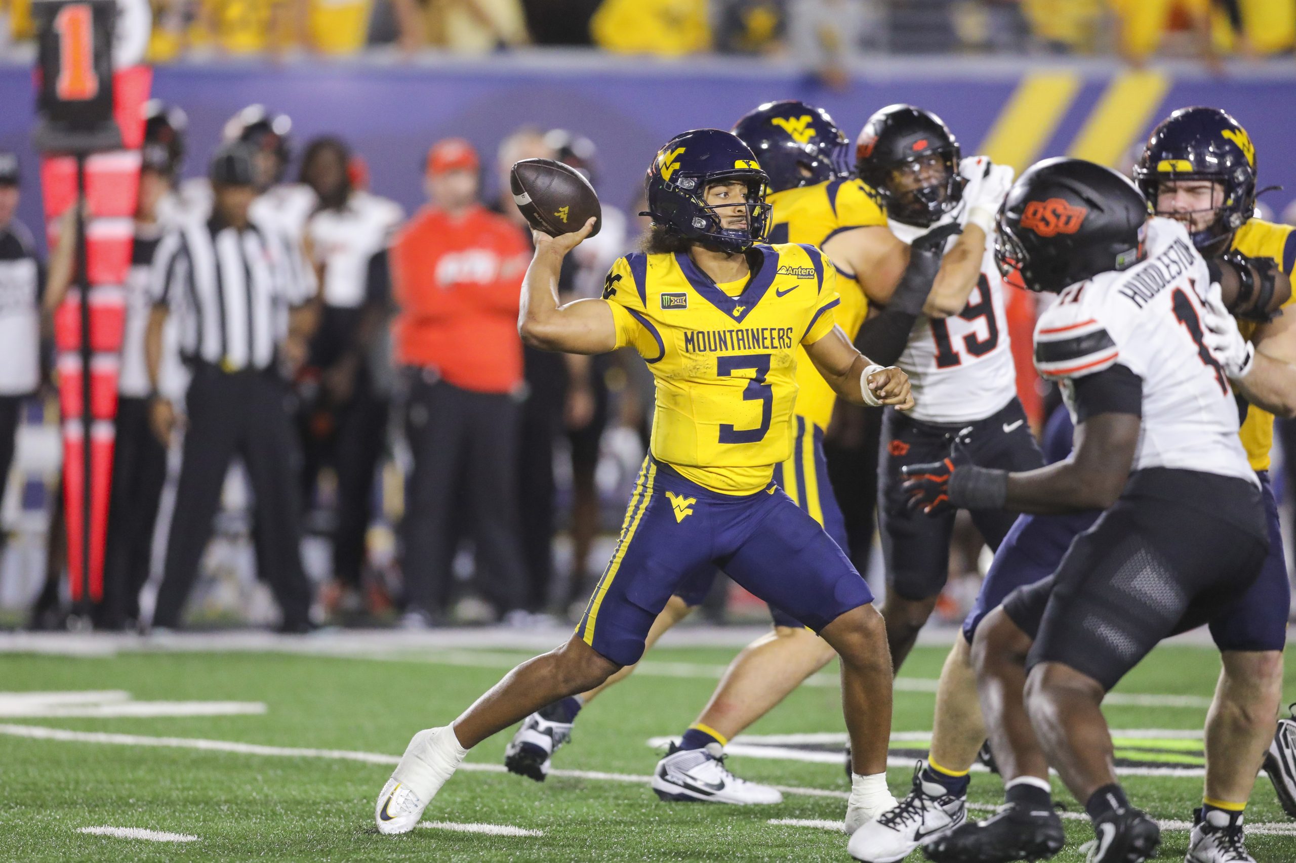 CFB DFS Week 6 Lineup: DraftKings Picks for Saturday