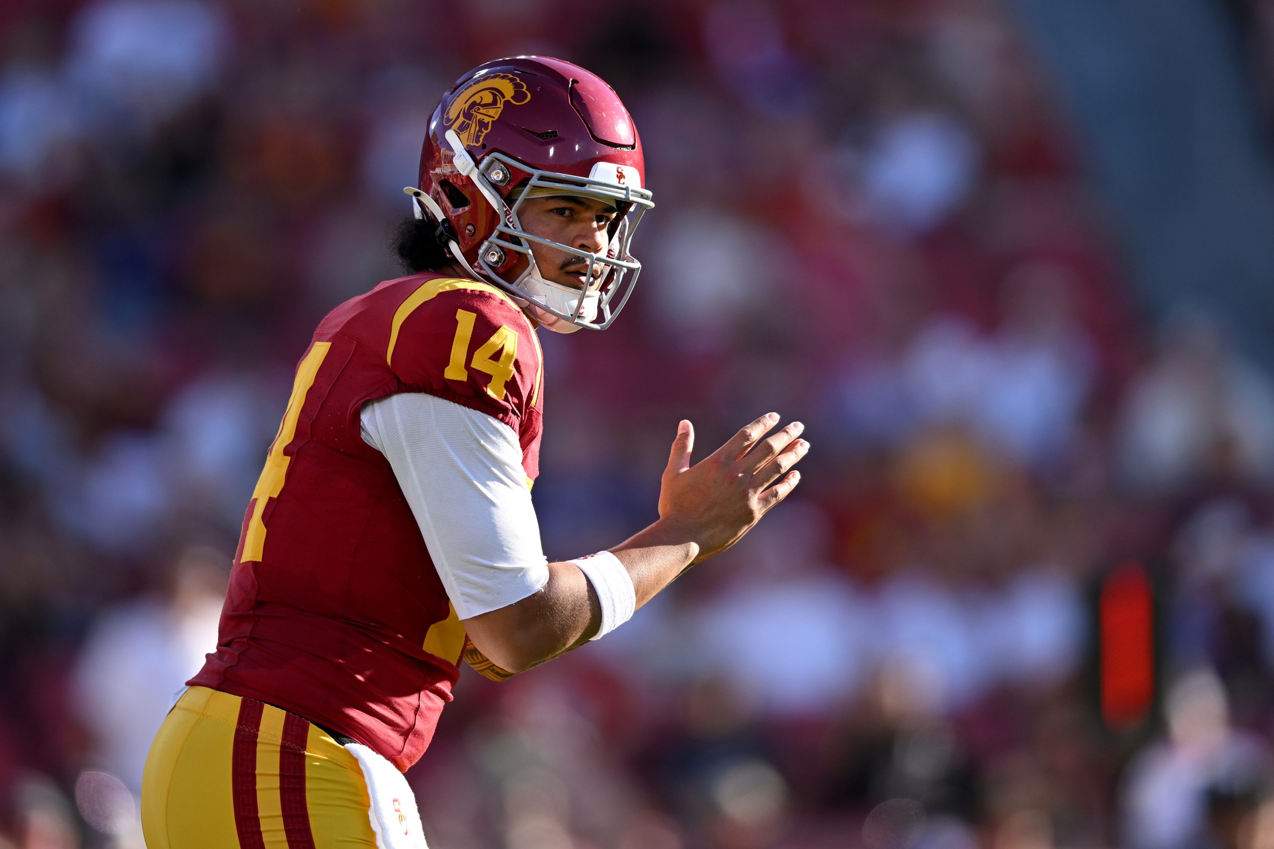 USC vs Wisconsin Prediction, Picks & Saturday Night Betting Line