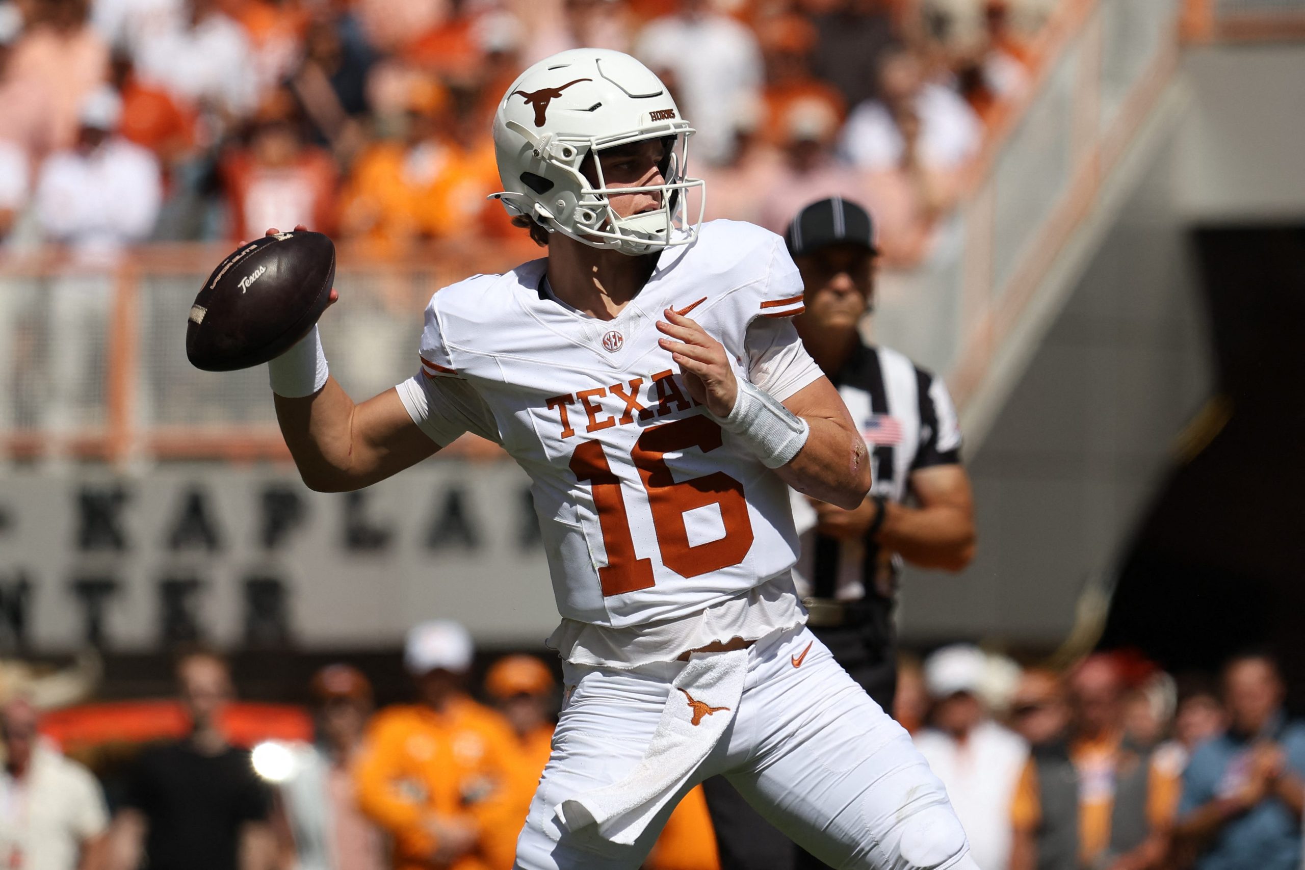 Longshot College Football Parlay Today: $10 to Win $222