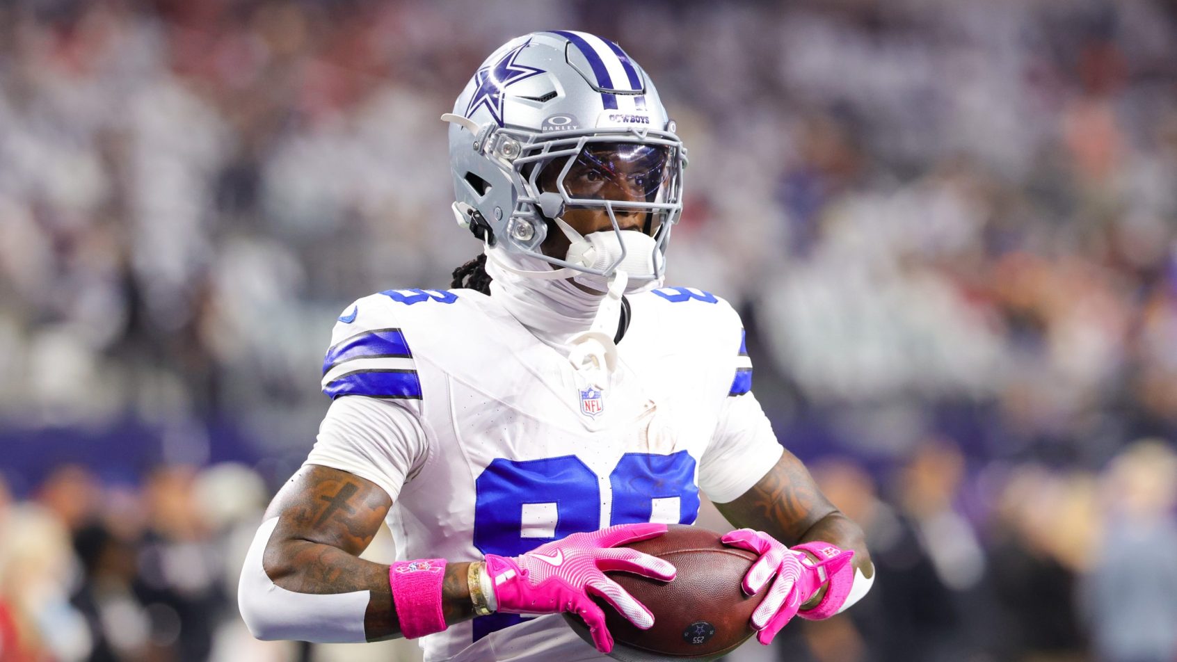 CeeDee Lamb during a Cowboys loss vs the Buccaneers.