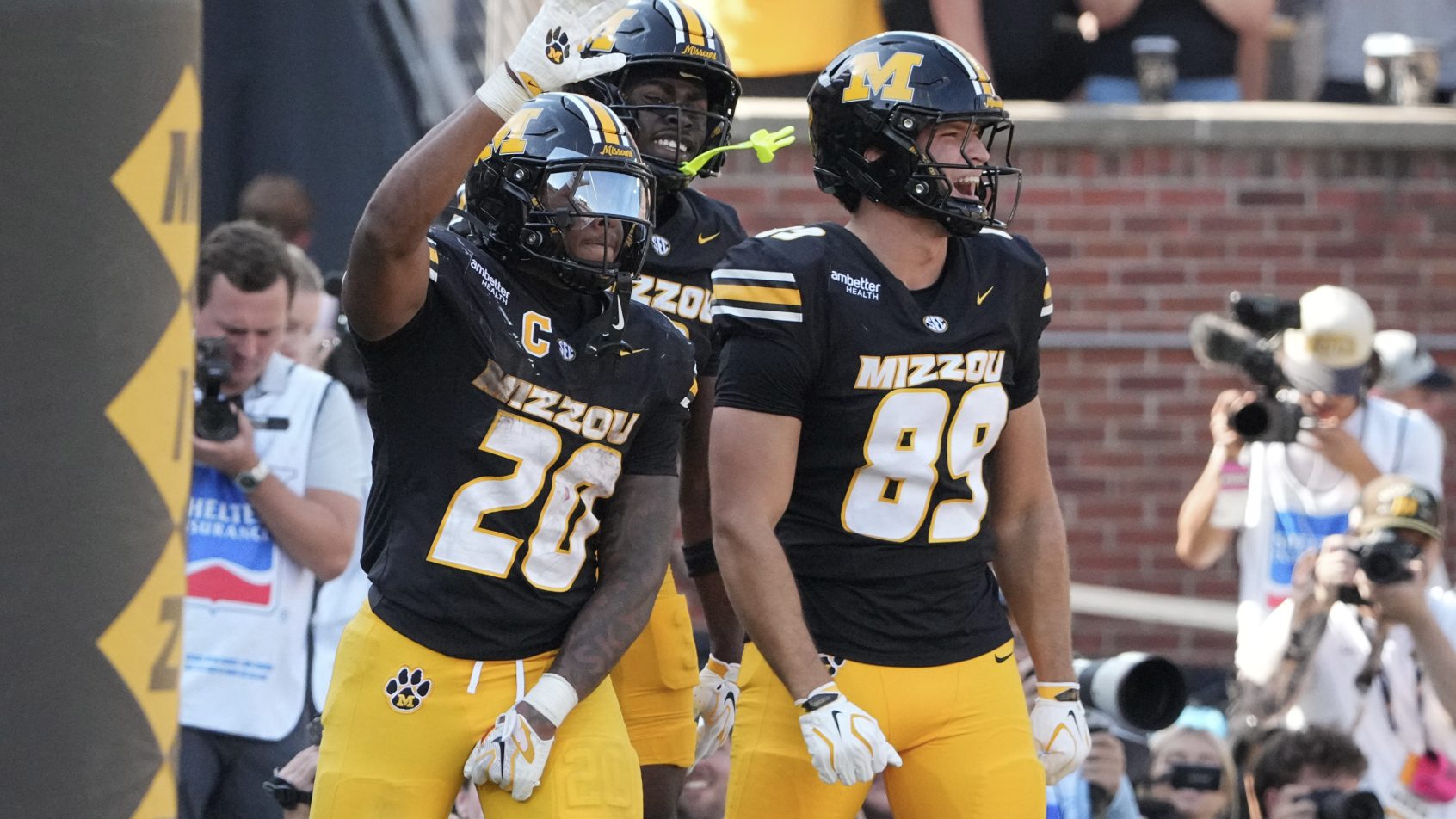 Jamal Roberts TD celebration