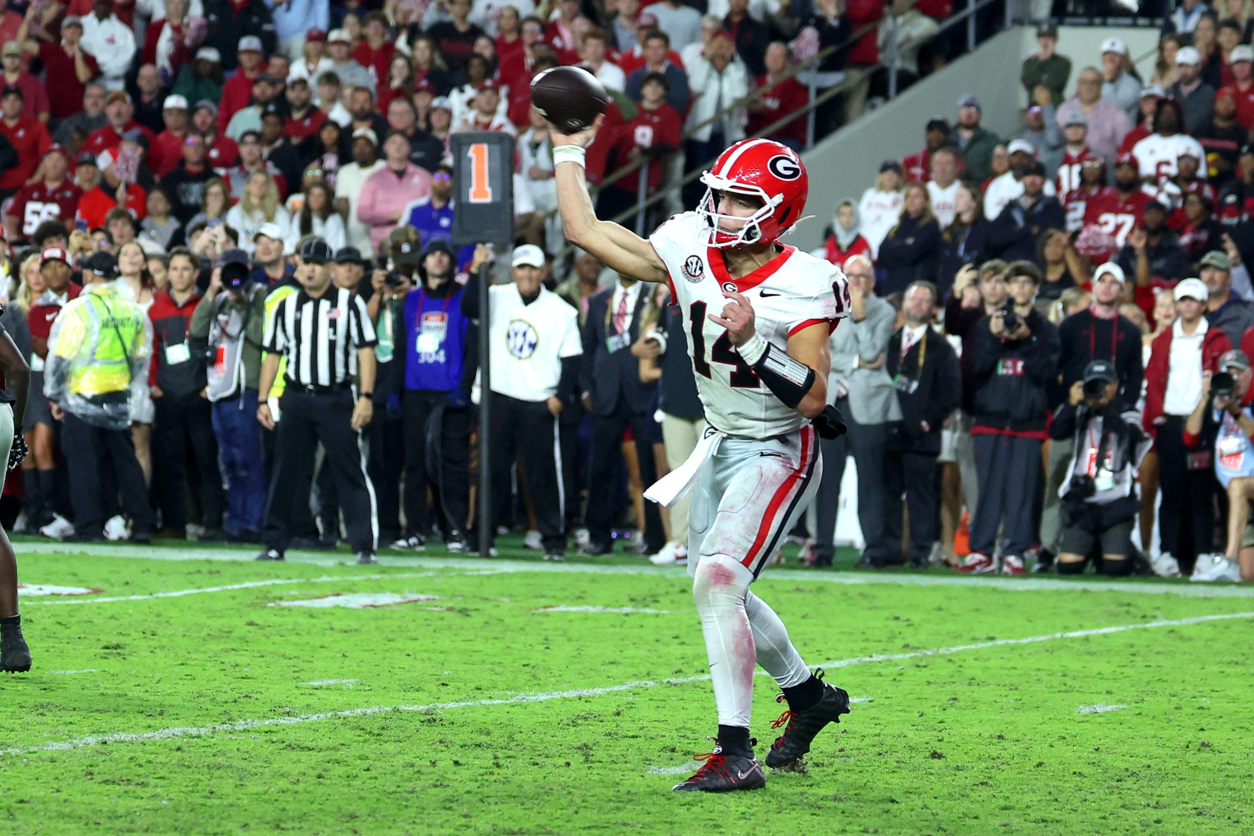 Early Auburn vs Georgia Prediction & Rivalry Betting Odds