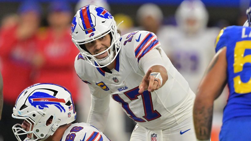 Josh Allen changes the play at the line of scrimmage.