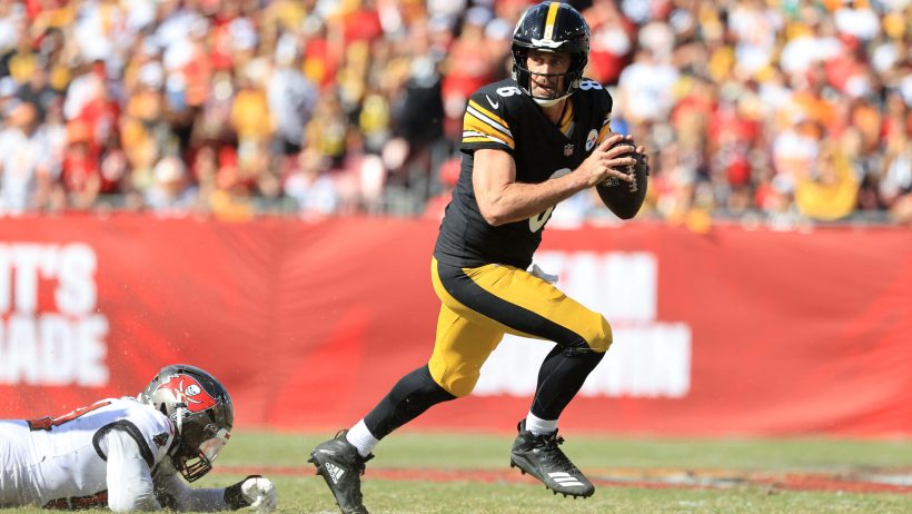AARON-RODGERS-PITTSBURGH-STEELERS-NFL