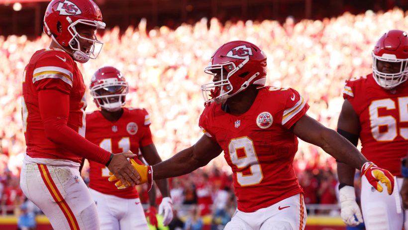 Patrick Mahomes and Kenneth Walker III celebrate TD