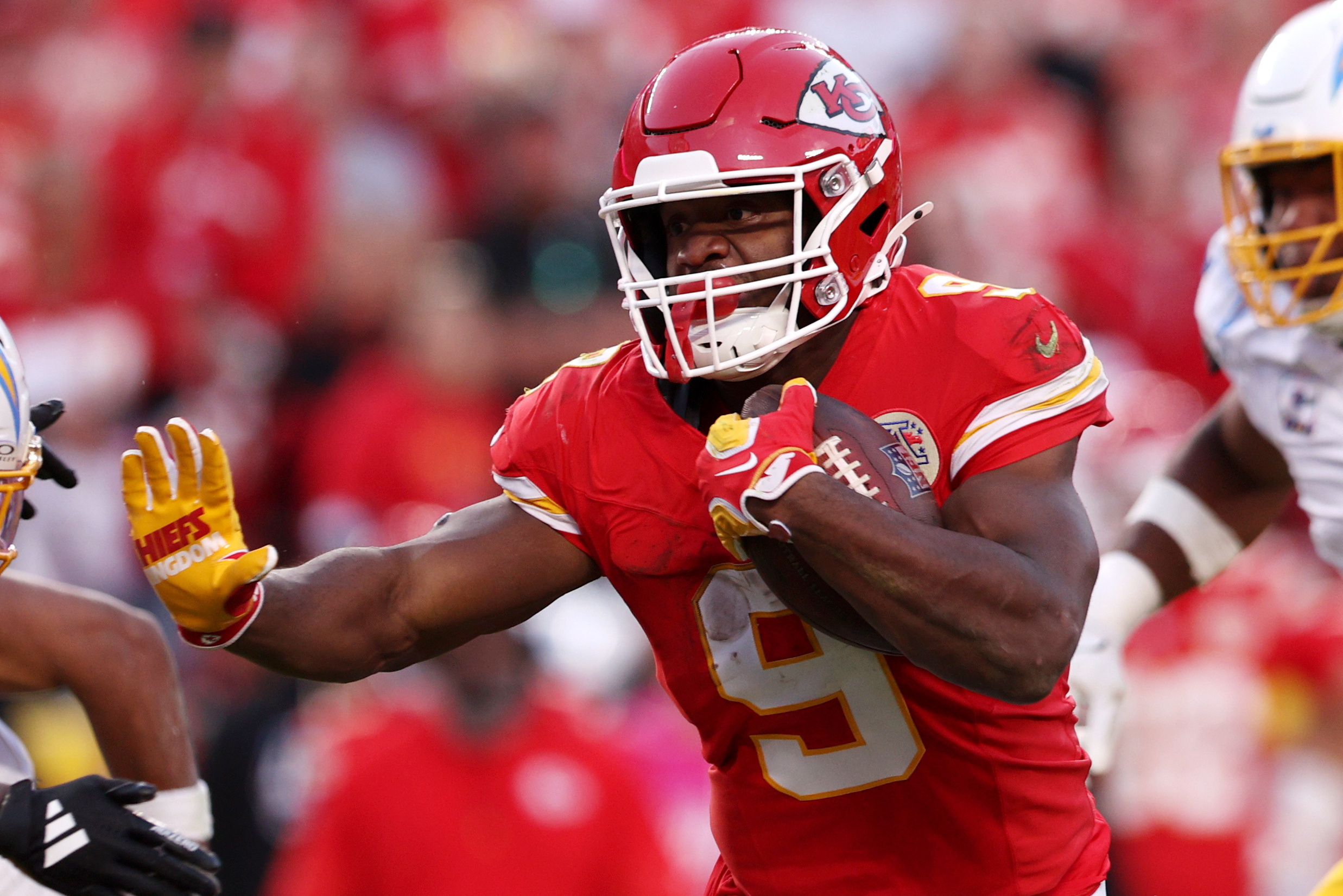 Chiefs vs Seahawks Public-Betting Trends & Sharp Money Breakdown for SNF (Oct 25)