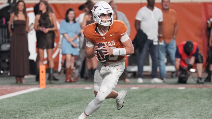Arch Manning playing for Texas in the 2026 season.