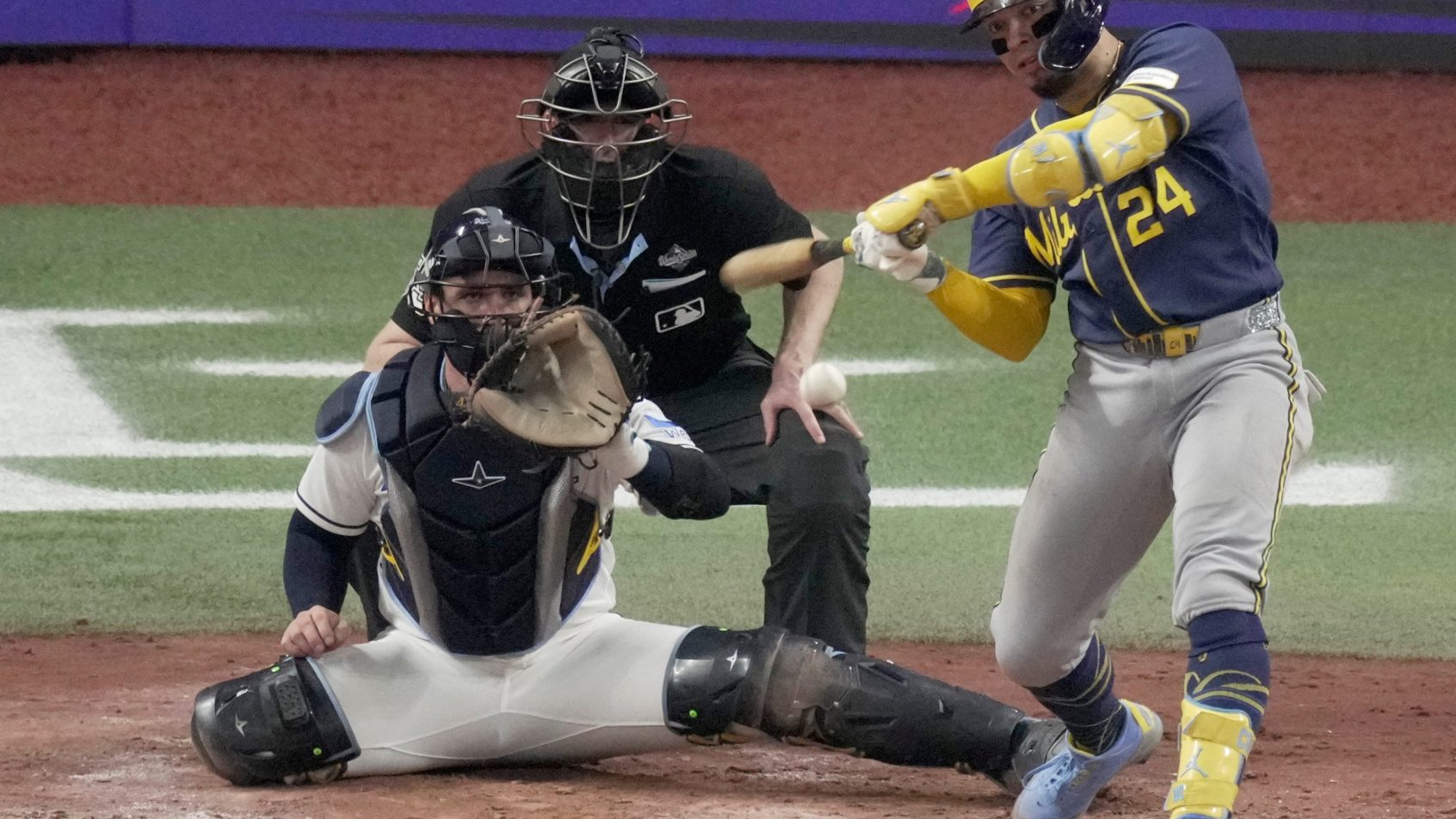 William Contreras at the plate