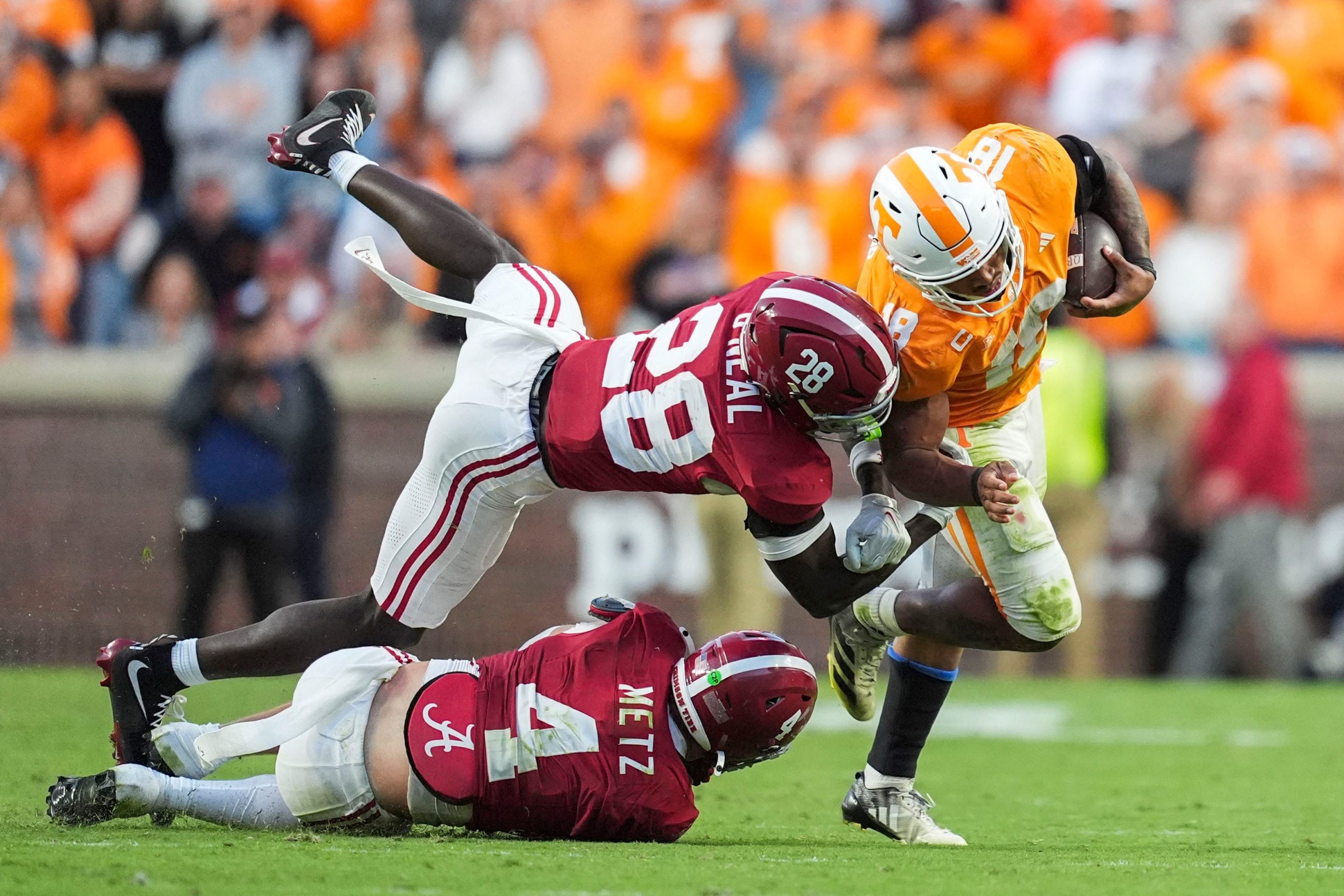 College Football DFS Picks Week 8: Saturday Lineup, Stacks & Value Plays