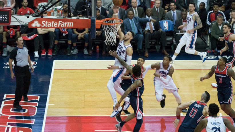 Simmons at the rim