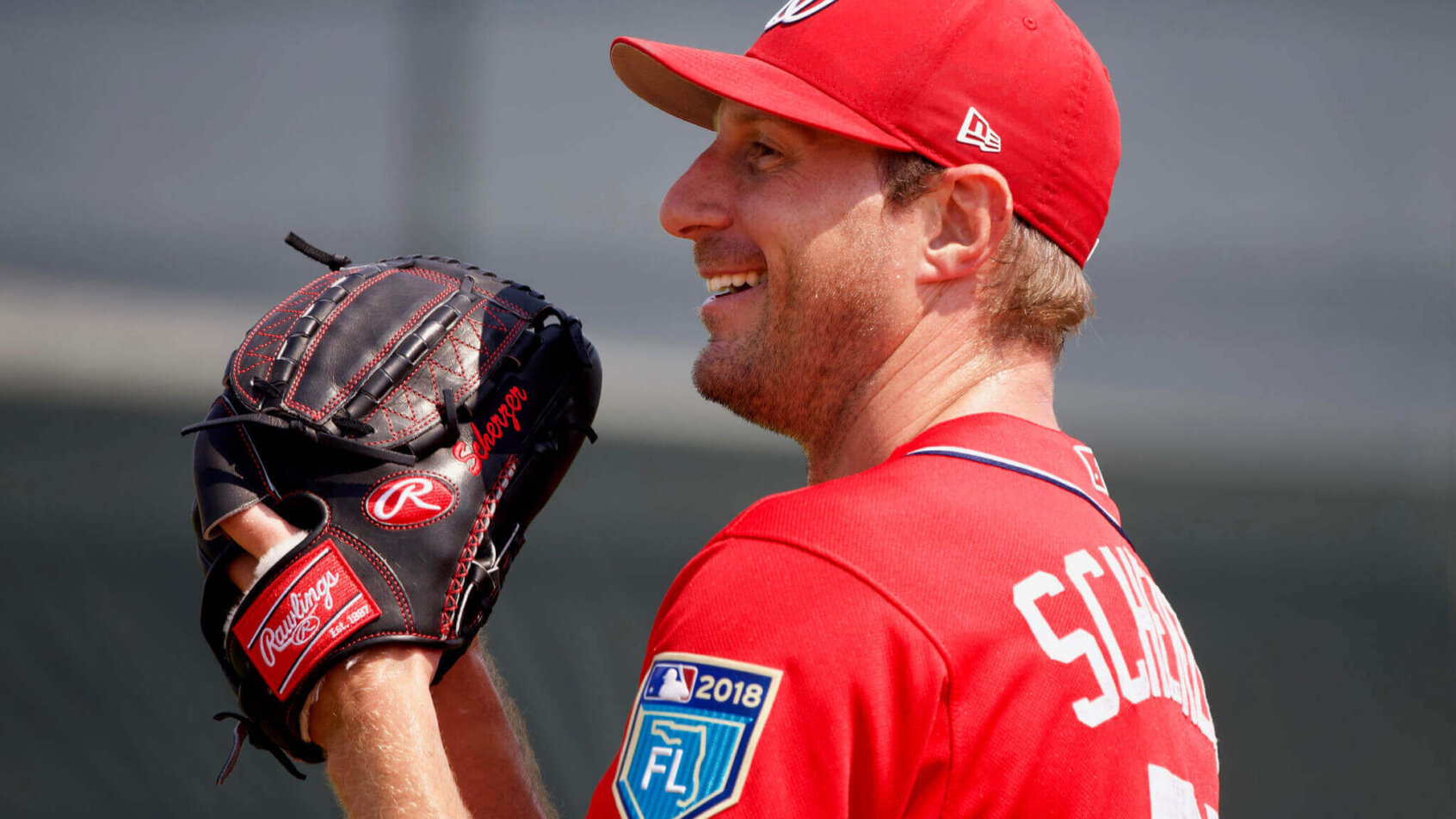 Max Scherzer smiing on mound