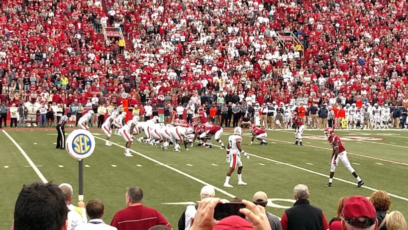 Auburn Tigers vs. Arkansas Razorblacks