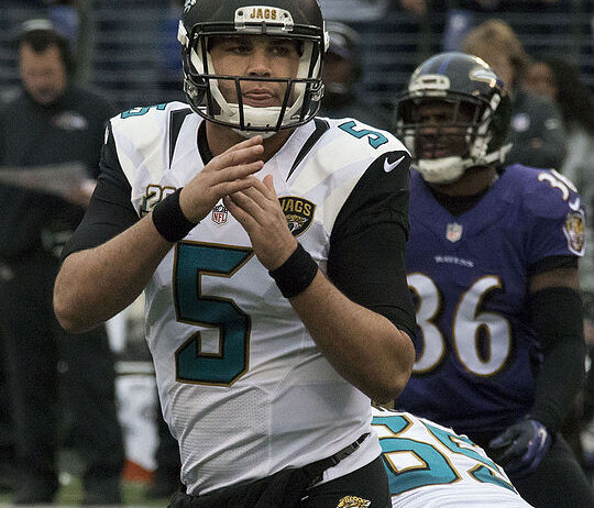 Jaguars QB Blake Bortles calling a timeout.