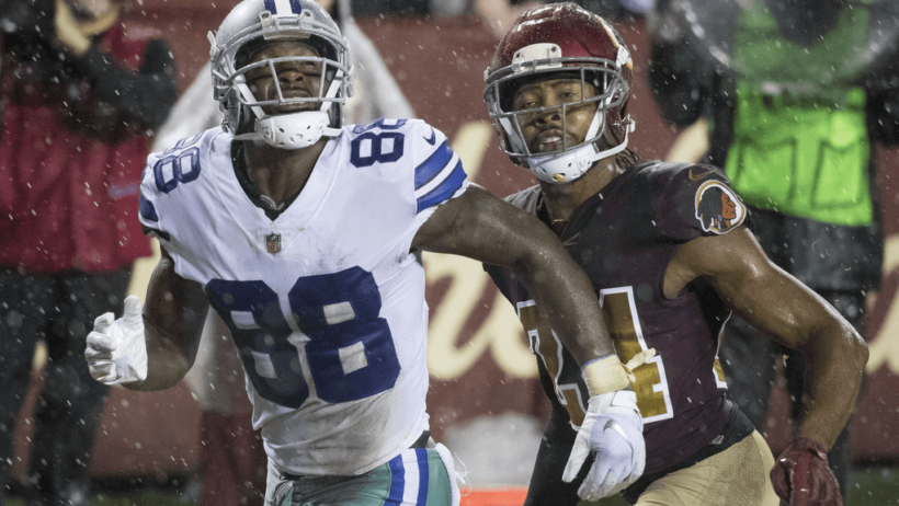 Dez Bryant streaking down the sideline for the Cowboys.