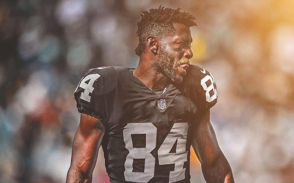 Antonio Brown in an Oakland Raiders uniform
