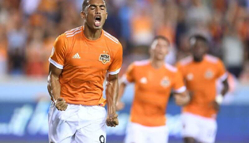 Houston's Mauro Manotas