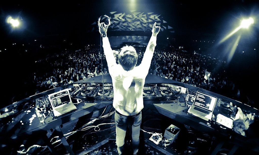 DJ Zierro spinning at a club