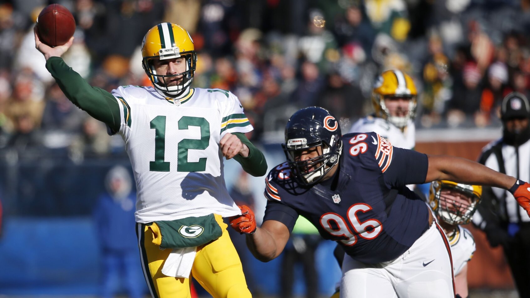 Aaron Rodgers and Akiem Hicks