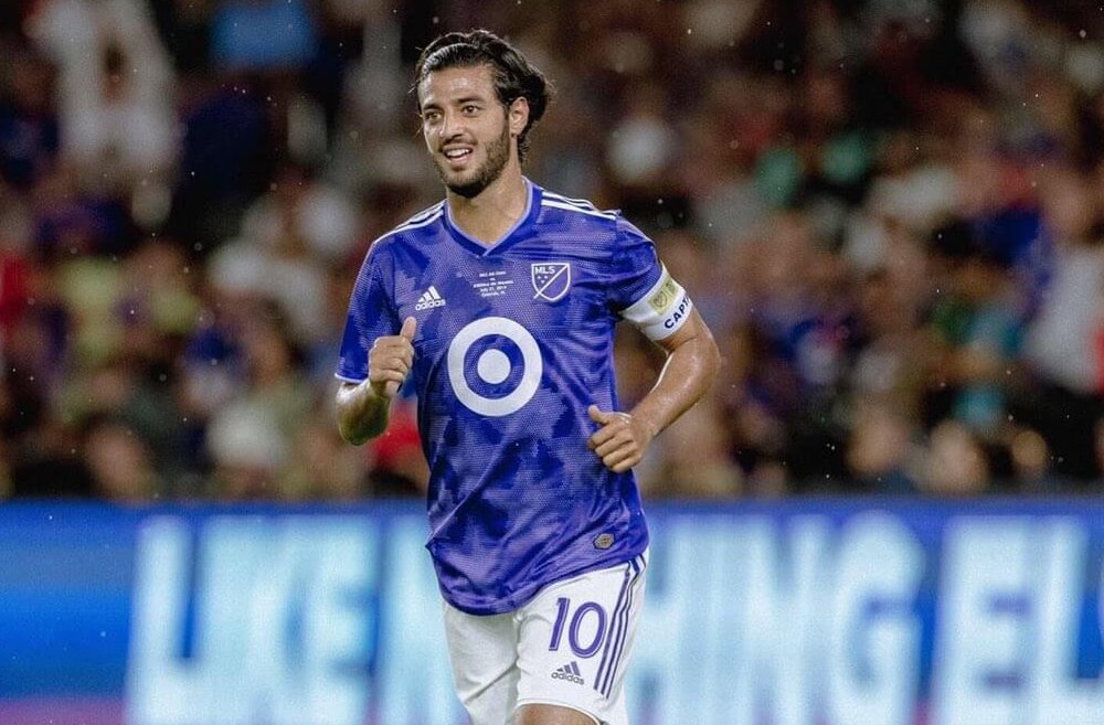 all-star Carlos Vela