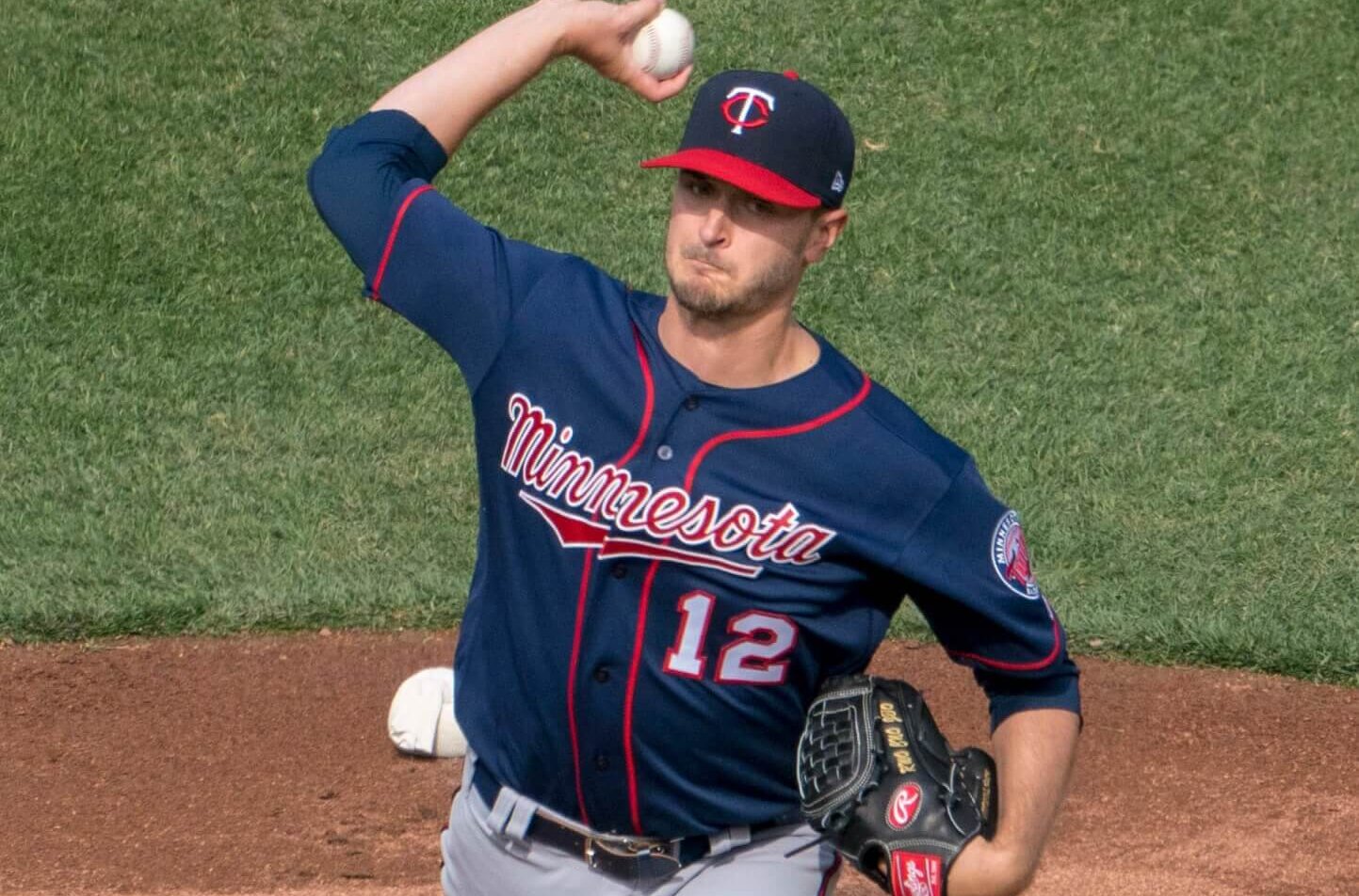 Jake Odorizzi delivers pitch