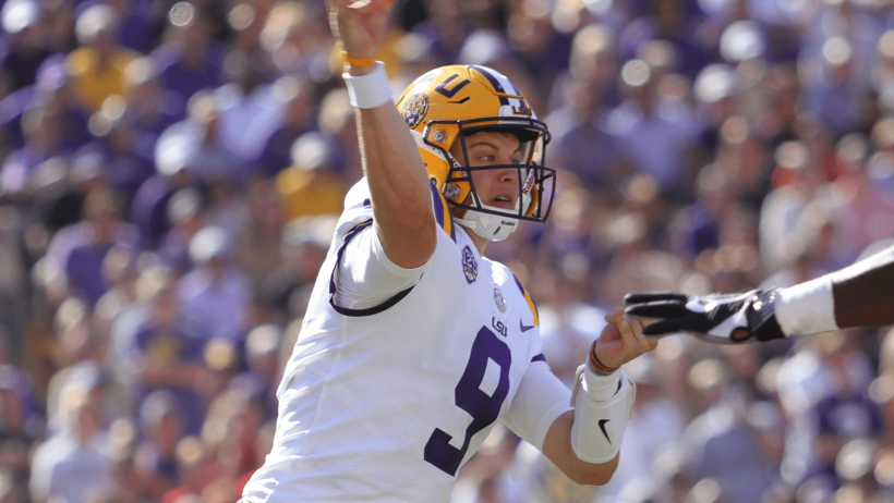 LSU QB Joe Burrow throwing a dart