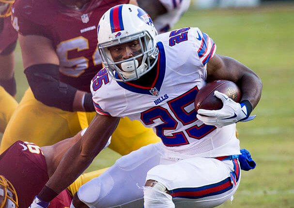 LeSean McCoy shaking tacklers