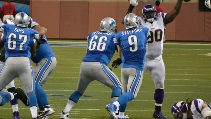 Matthew Stafford passing