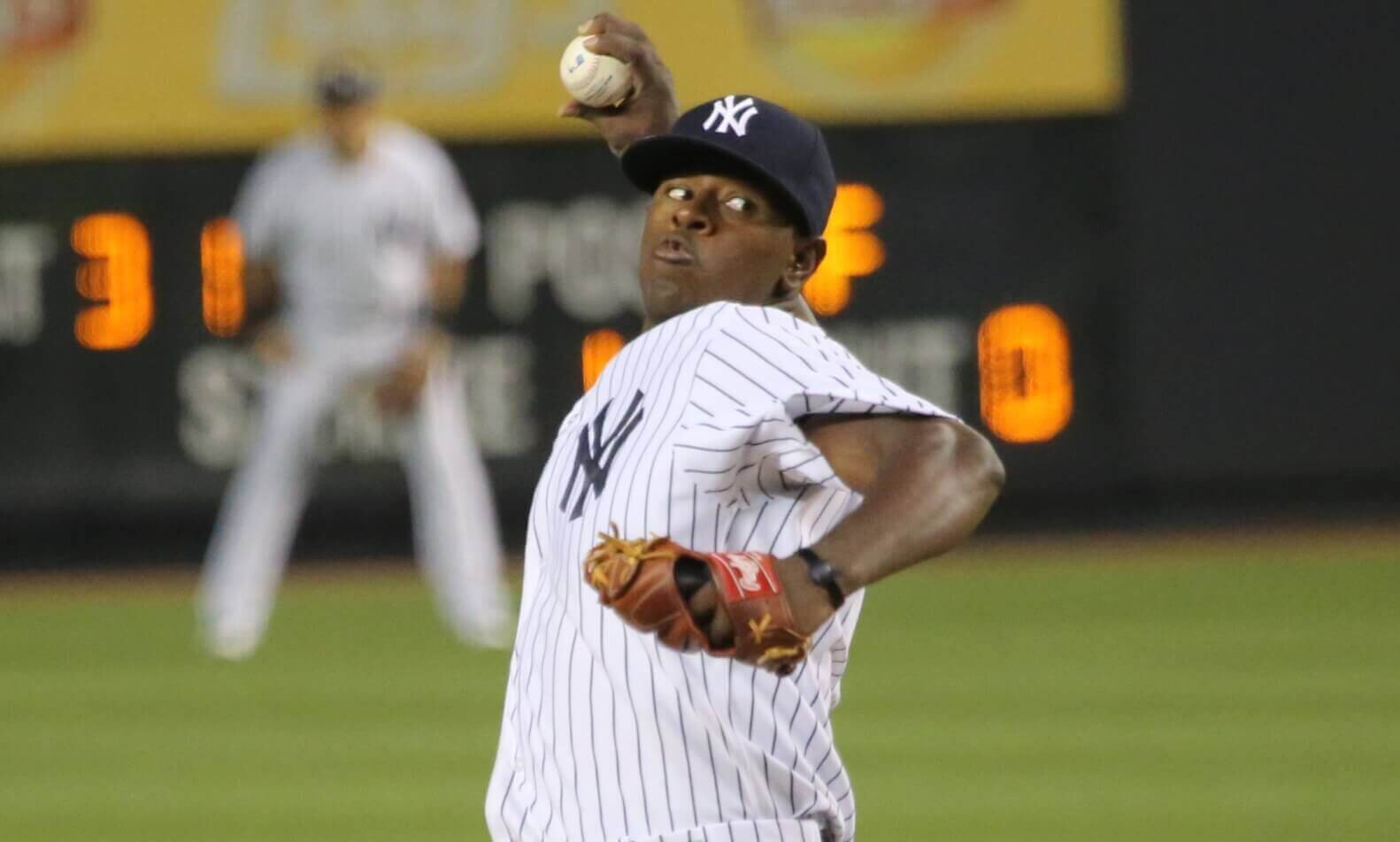 Luis Severino delivers pitch