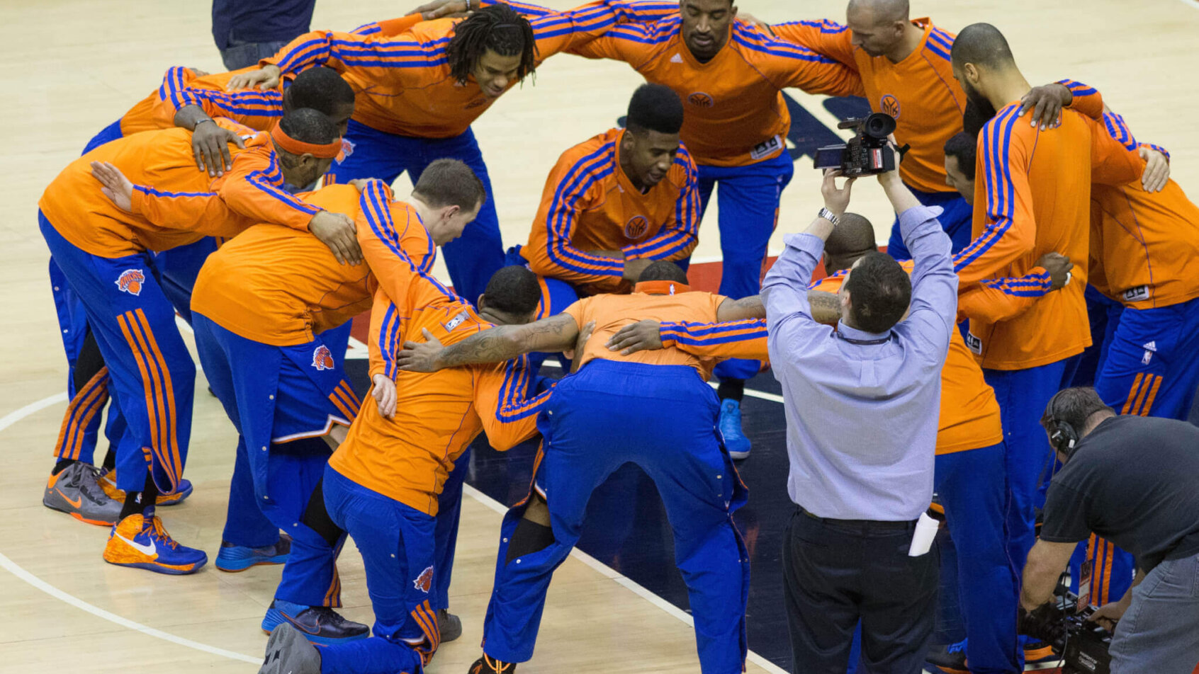 New York Knicks huddle