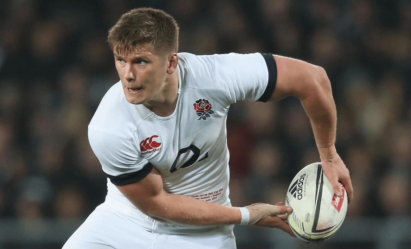 Owen Farrell in the open field.
