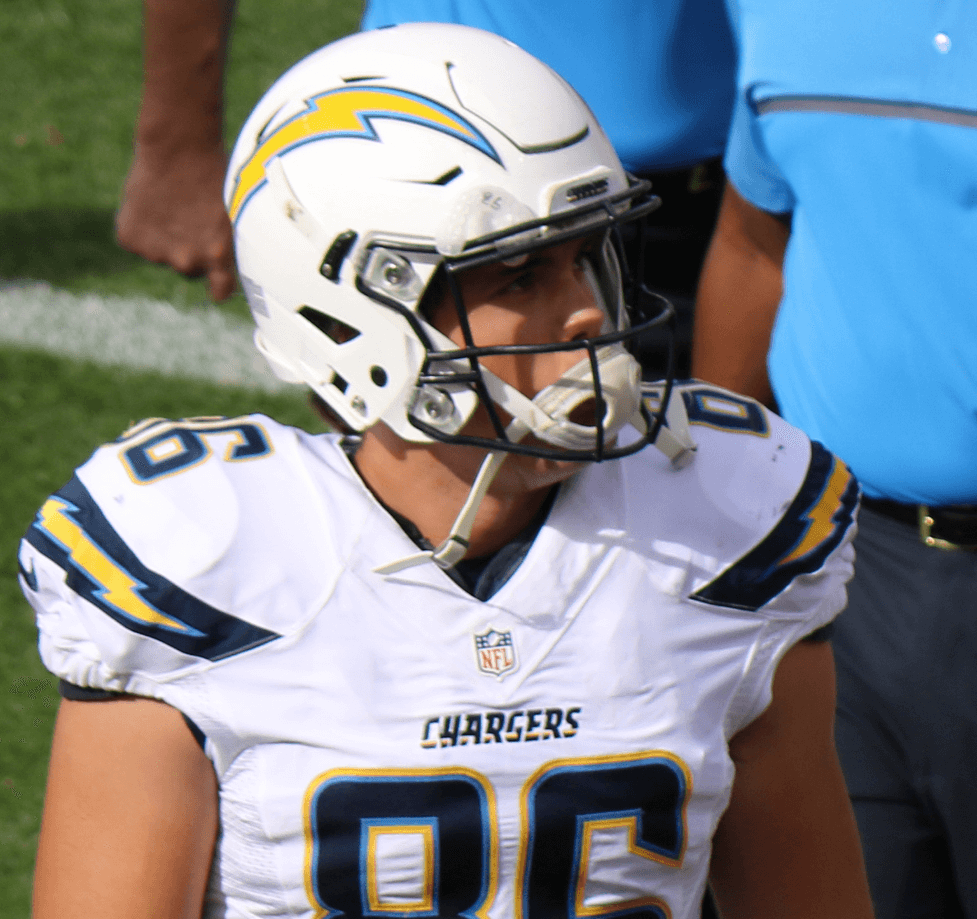 Hunter Henry on sideline