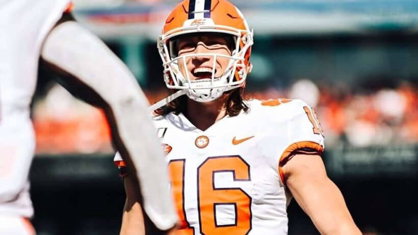 Trevor Lawrence celebrating
