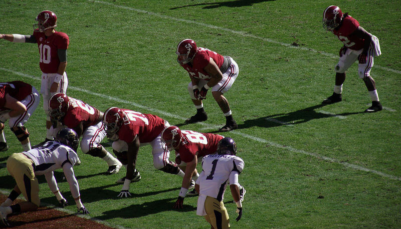 Alabama running an offensive play.