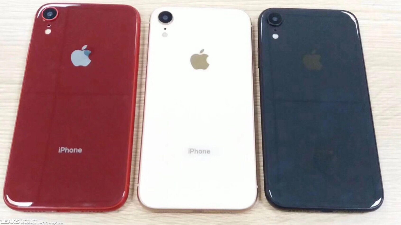 Leaked photo of the new iPhone in three different colors.