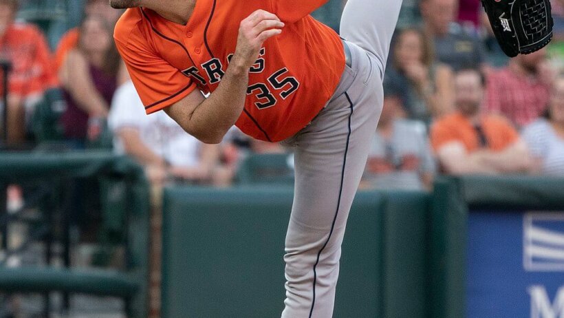 Justin Verlander throwing off the mound.
