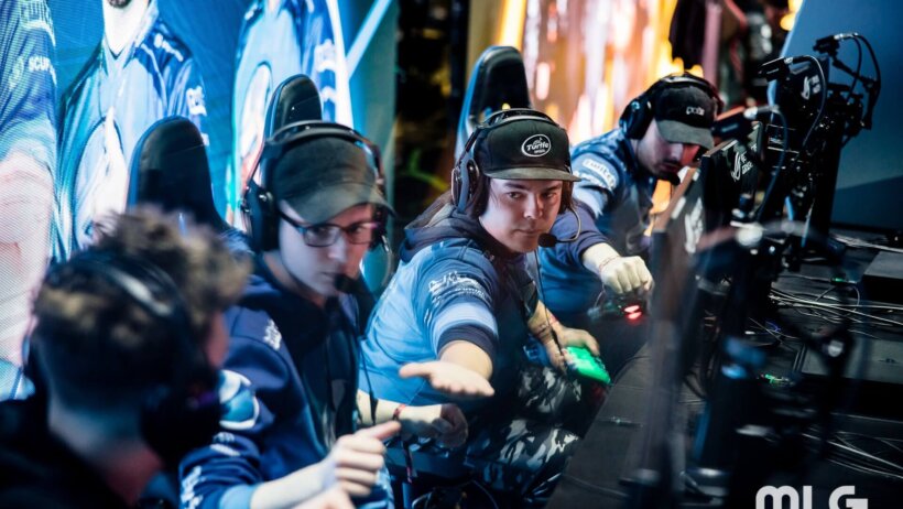 Luminosity esports team in action