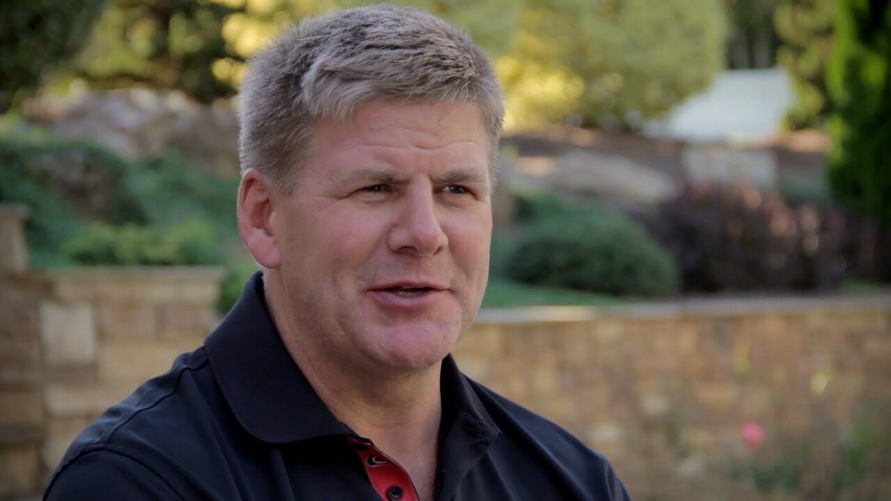 Bill Peters head shot