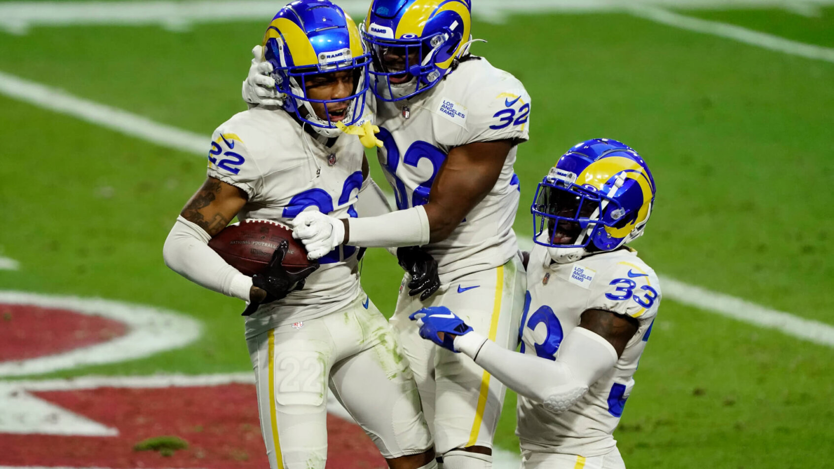 Los Angeles Rams defeat Arizona Cardinals