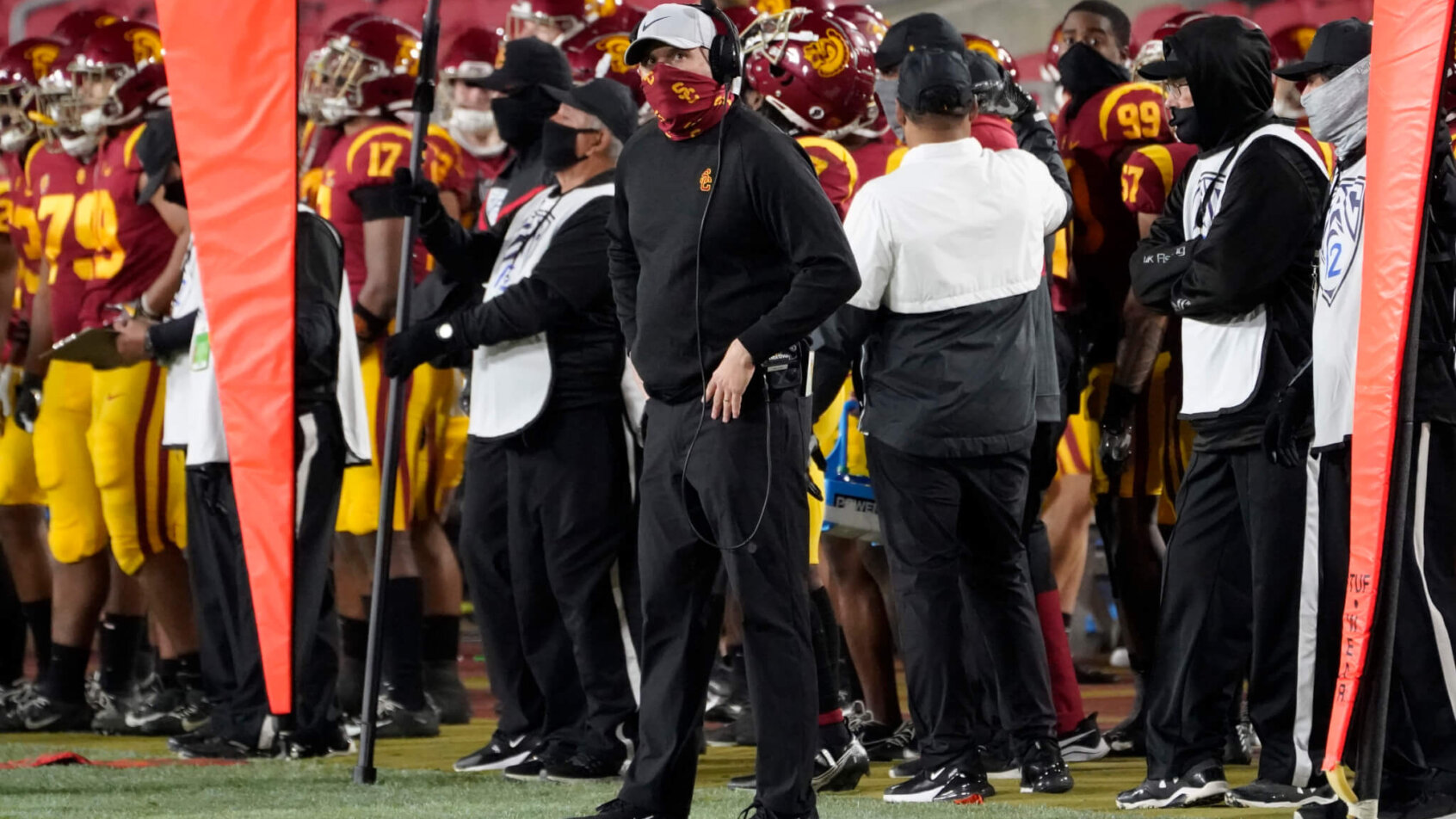 Clay Helton coaching