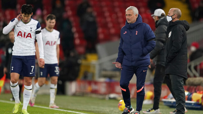 EFL Cup will feature Tottenham's manager Jose Mourinho
