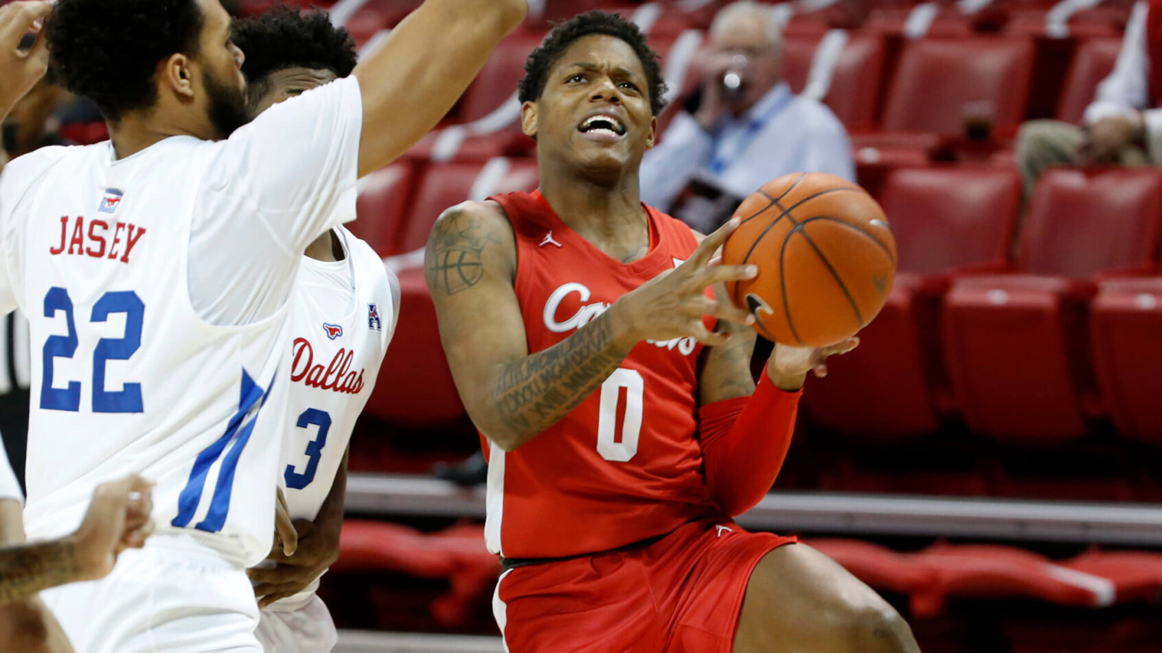 Marcus Sasser driving against defense