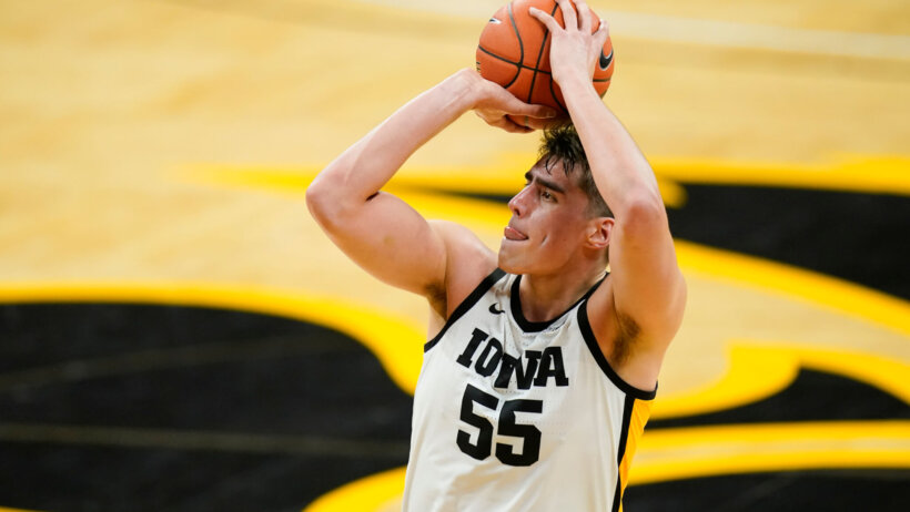 Luke Graza shooting basketball