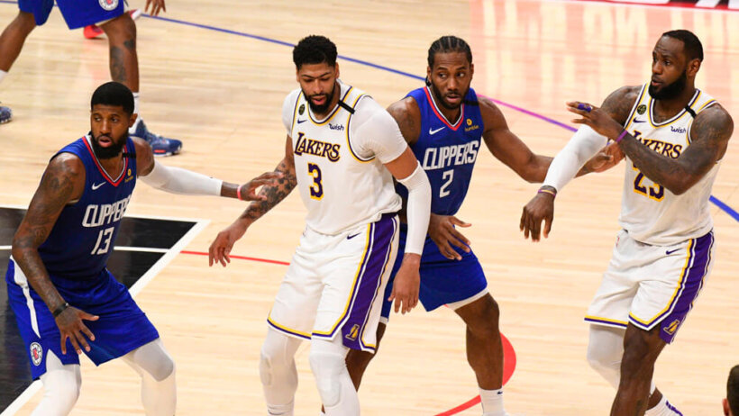 LeBron James throws pass