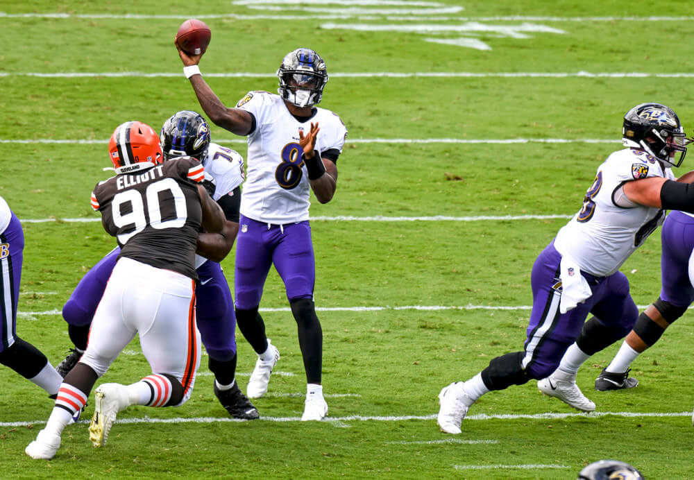 Lamar Jackson passing