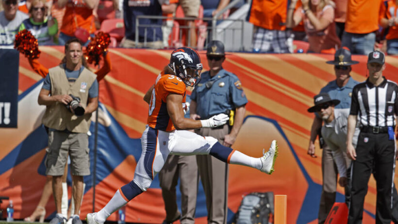 Phillip Lindsay entering end zone