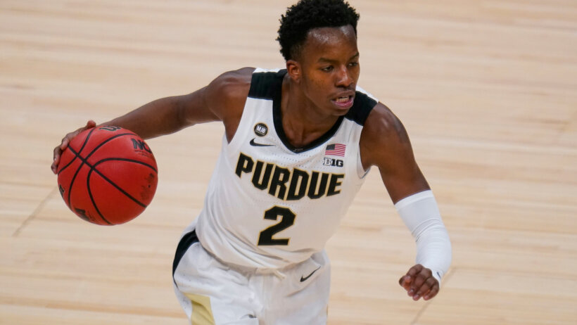 Purdue guard Eric Hunter Jr dribbling